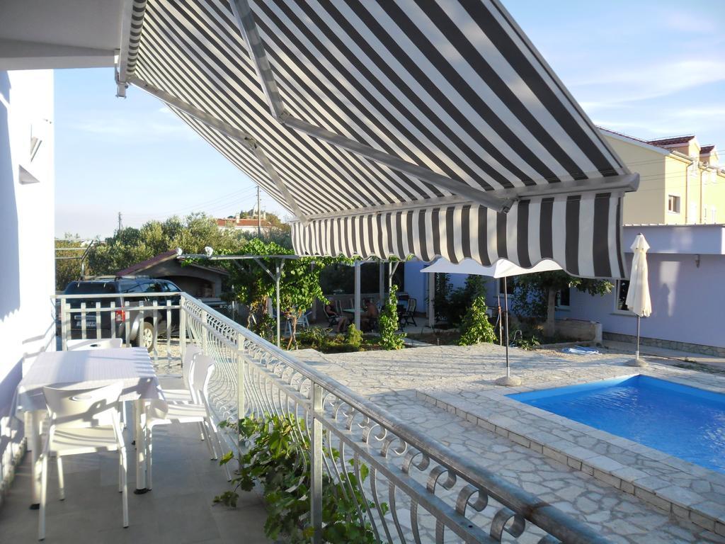 Apartments Jerine Tribunj  Exterior photo